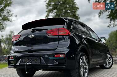 Внедорожник / Кроссовер Kia Niro 2021 в 