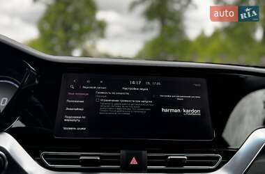 Внедорожник / Кроссовер Kia Niro 2021 в 