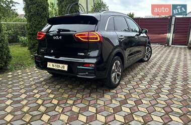 Внедорожник / Кроссовер Kia Niro 2022 в 