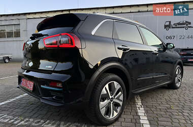Позашляховик / Кросовер Kia Niro 2020 в 