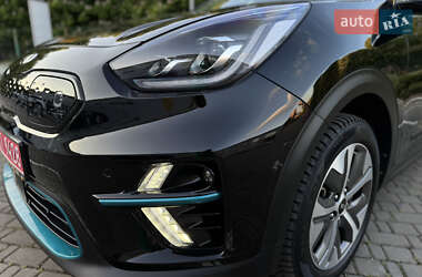 Позашляховик / Кросовер Kia Niro 2020 в 