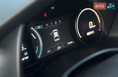 Позашляховик / Кросовер Kia Niro 2020 в 