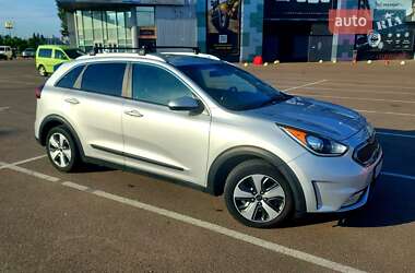 Внедорожник / Кроссовер Kia Niro 2018 в Киеве