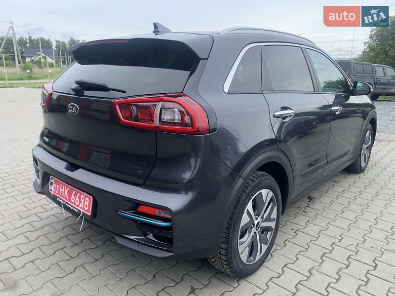 Внедорожник / Кроссовер Kia Niro 2020 в Буске
