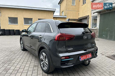 Внедорожник / Кроссовер Kia Niro 2021 в 