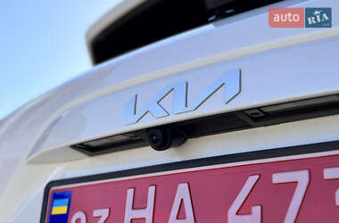 Внедорожник / Кроссовер Kia Niro 2023 в 