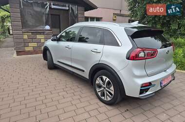 Внедорожник / Кроссовер Kia Niro 2019 в 