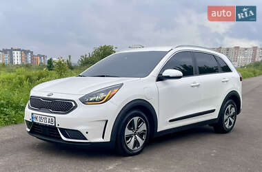 Позашляховик / Кросовер Kia Niro 2017 в Рівному
