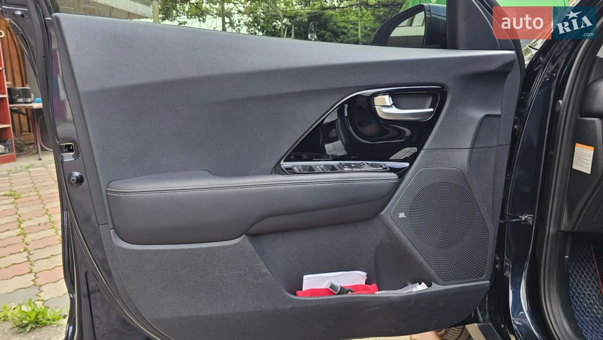 2020 Kia Niro - мініатюра 23