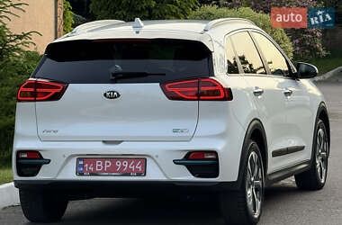 Внедорожник / Кроссовер Kia Niro 2021 в 