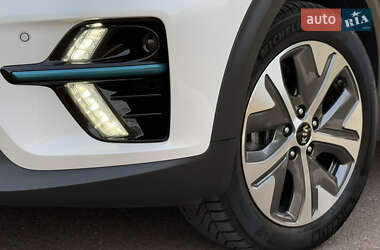 Внедорожник / Кроссовер Kia Niro 2021 в 