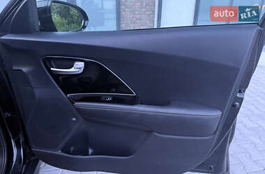 Внедорожник / Кроссовер Kia Niro 2020 в 