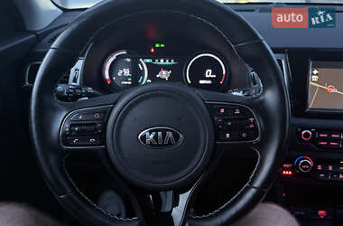 Внедорожник / Кроссовер Kia Niro 2020 в 