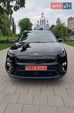 Позашляховик / Кросовер Kia Niro 2021 в 