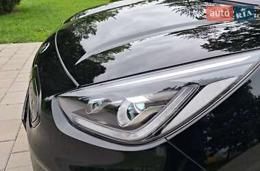 Позашляховик / Кросовер Kia Niro 2021 в 