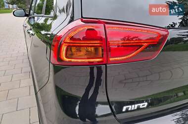 Позашляховик / Кросовер Kia Niro 2021 в 