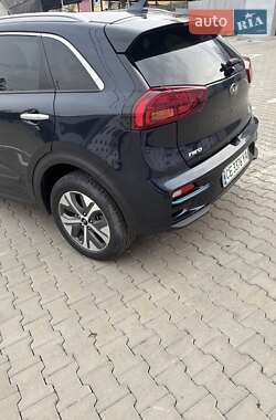 Позашляховик / Кросовер Kia Niro 2020 в 