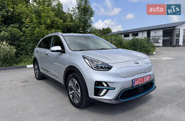 Позашляховик / Кросовер Kia Niro 2021 в 