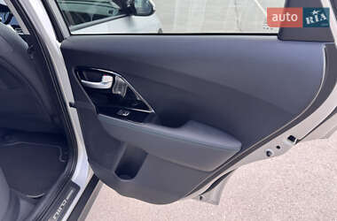 Позашляховик / Кросовер Kia Niro 2021 в 