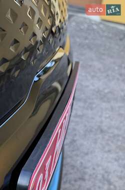 Внедорожник / Кроссовер Kia Niro 2019 в 