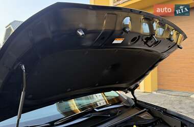 Внедорожник / Кроссовер Kia Niro 2019 в 