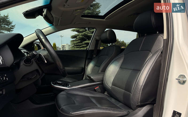 Внедорожник / Кроссовер Kia Niro 2020 в Львове