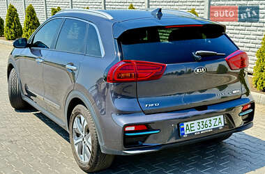 Внедорожник / Кроссовер Kia Niro 2021 в 