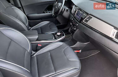 Внедорожник / Кроссовер Kia Niro 2020 в 