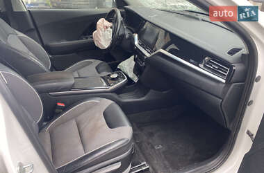 Внедорожник / Кроссовер Kia Niro 2022 в 