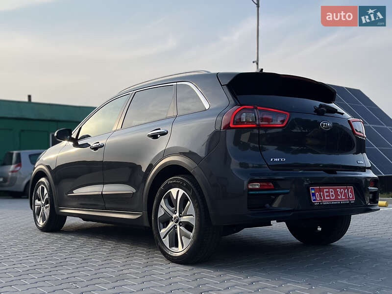 Внедорожник / Кроссовер Kia Niro 2019 в 