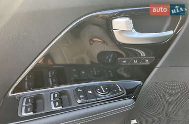Внедорожник / Кроссовер Kia Niro 2019 в 