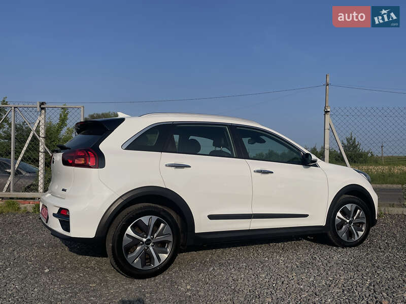 Внедорожник / Кроссовер Kia Niro 2021 в Львове