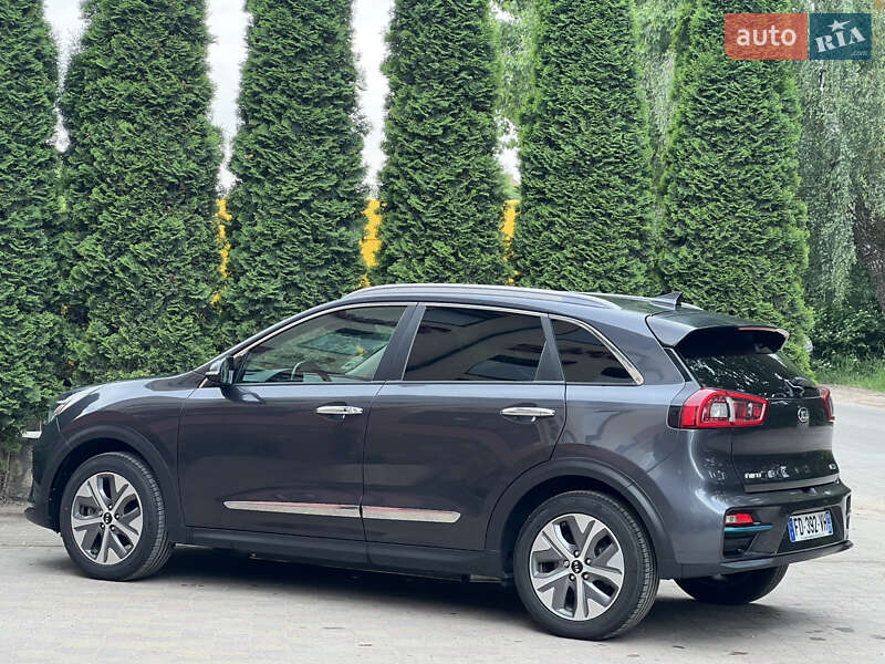 Позашляховик / Кросовер Kia Niro 2020 в Тернополі