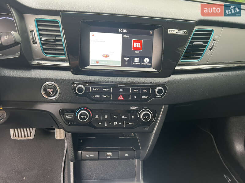 Позашляховик / Кросовер Kia Niro 2020 в Тернополі