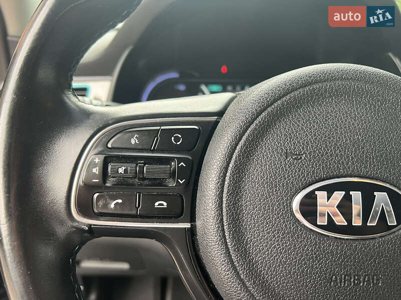 Позашляховик / Кросовер Kia Niro 2020 в Тернополі