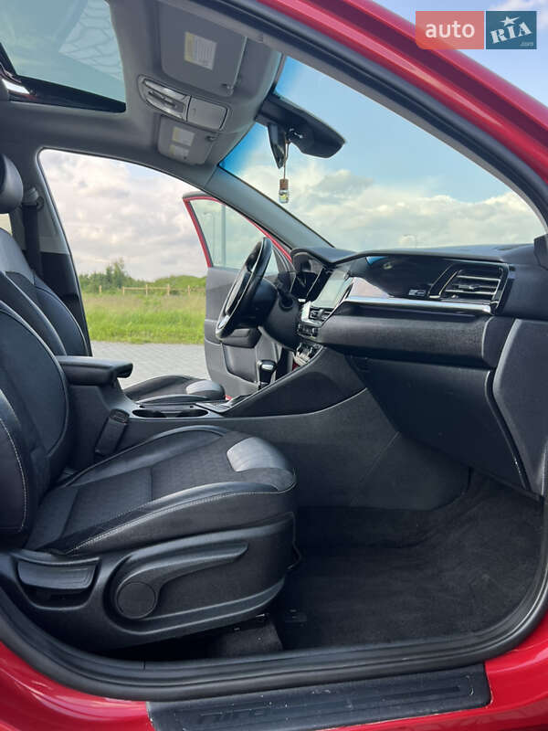 Внедорожник / Кроссовер Kia Niro 2021 в Львове