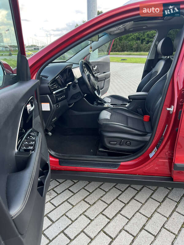 Внедорожник / Кроссовер Kia Niro 2021 в Львове