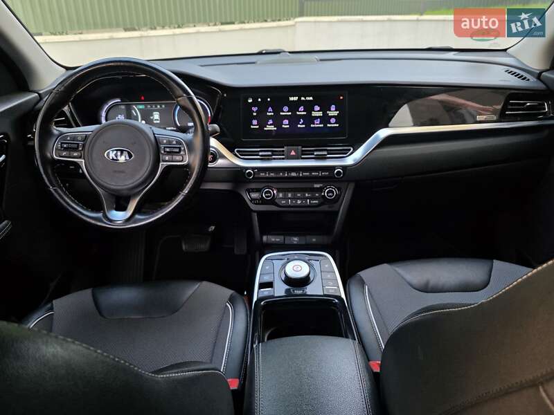 Позашляховик / Кросовер Kia Niro 2020 в Тернополі