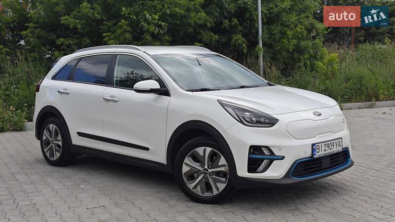 Позашляховик / Кросовер Kia Niro 2019 в Полтаві фото 10 Позашляховик / Кросовер Kia Niro 2019 в Полтаві