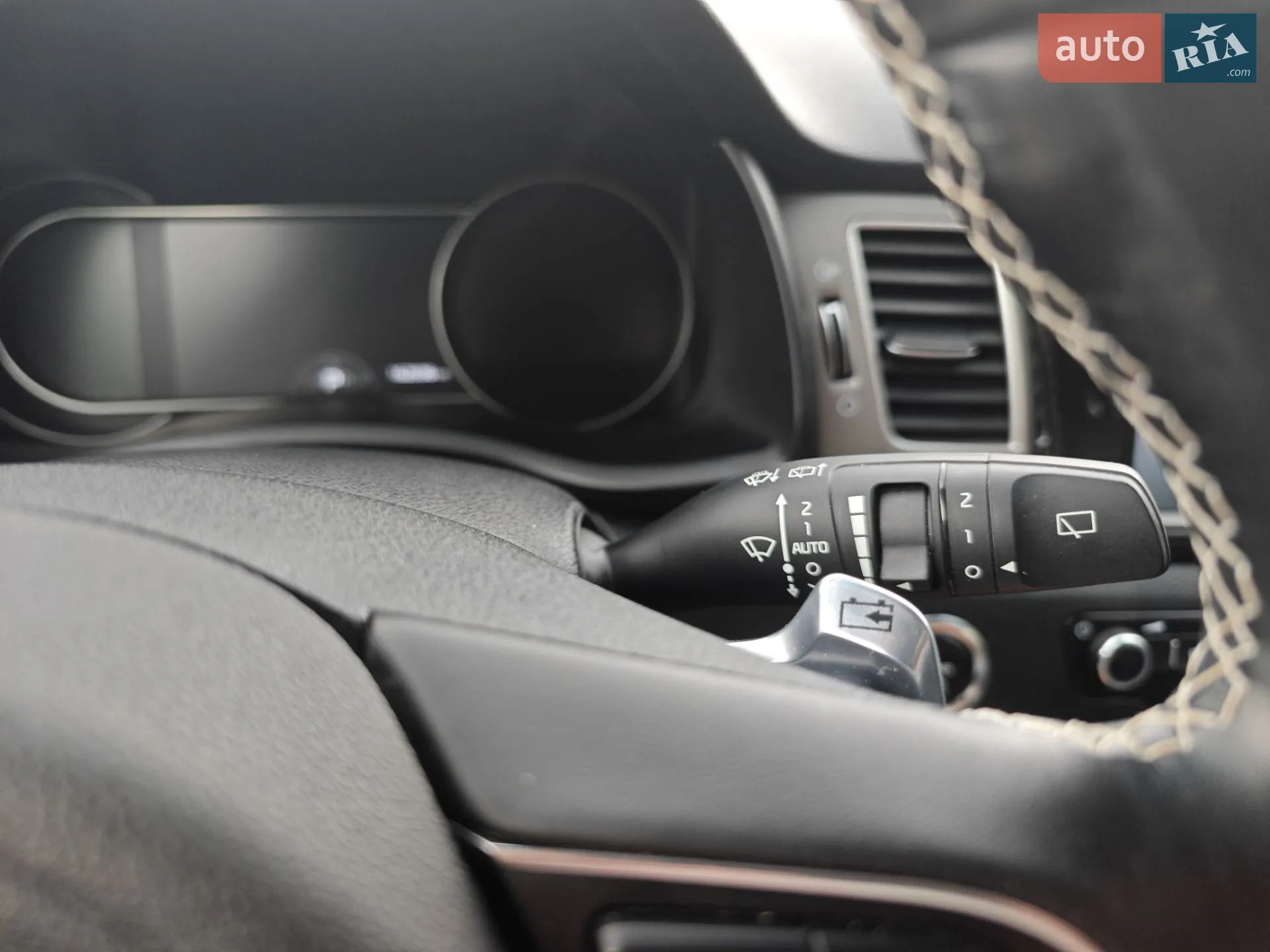 2019 Kia Niro - мініатюра 38