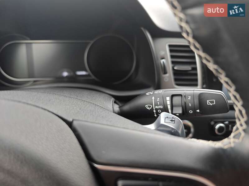 Позашляховик / Кросовер Kia Niro 2019 в Полтаві фото 38 Позашляховик / Кросовер Kia Niro 2019 в Полтаві
