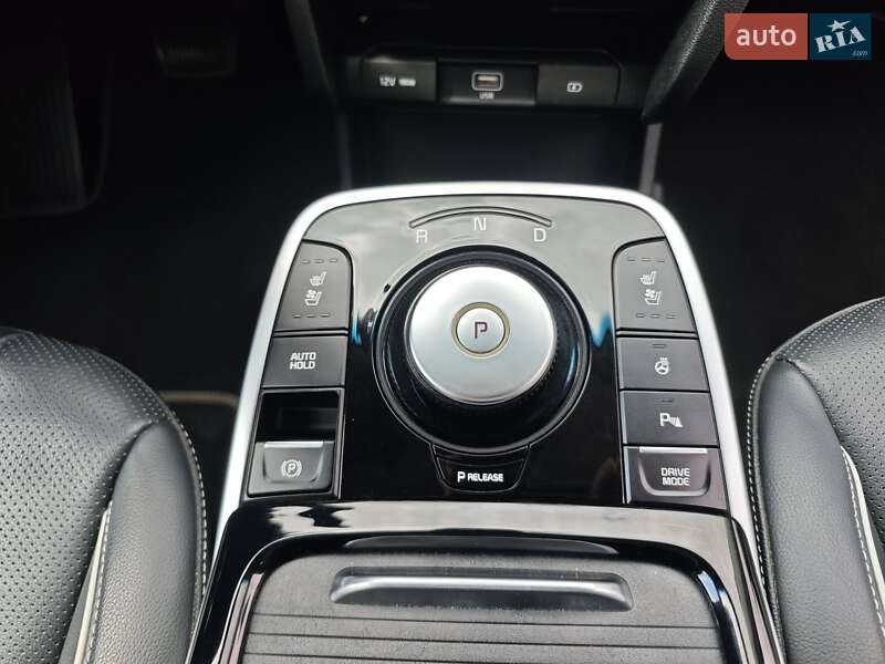Позашляховик / Кросовер Kia Niro 2019 в Полтаві фото 40 Позашляховик / Кросовер Kia Niro 2019 в Полтаві