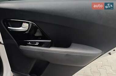 Позашляховик / Кросовер Kia Niro 2019 в Полтаві