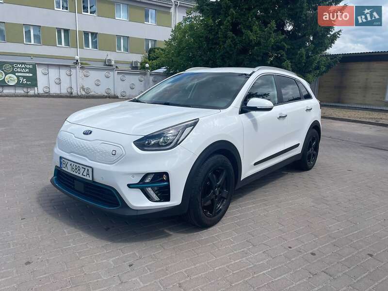 Позашляховик / Кросовер Kia Niro 2019 в Рівному