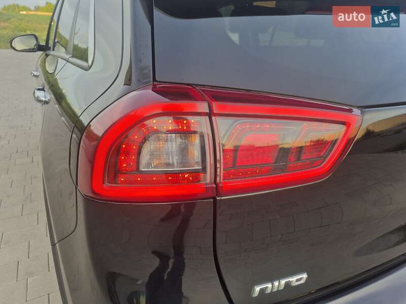 Позашляховик / Кросовер Kia Niro 2019 в Хмельницькому