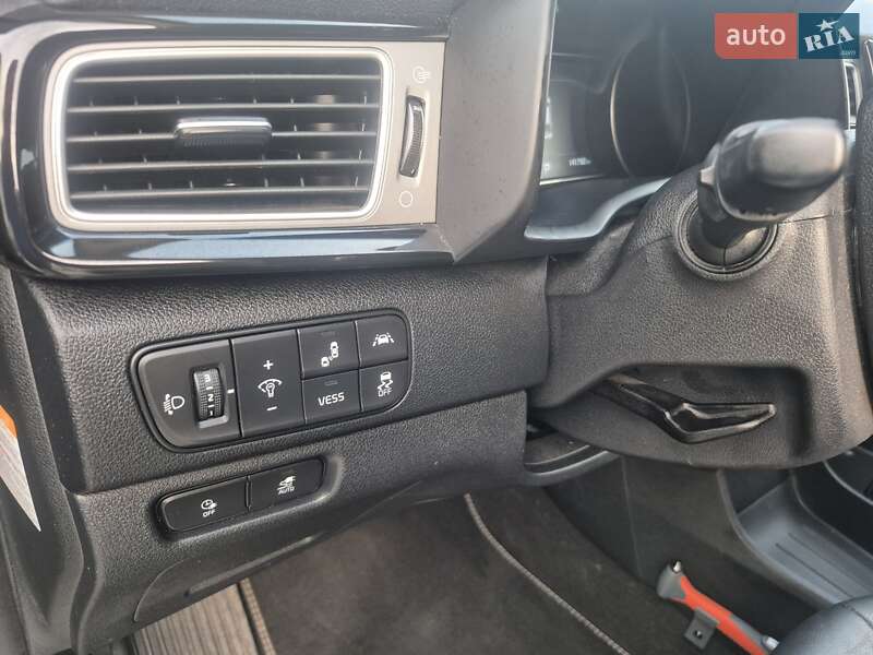 Позашляховик / Кросовер Kia Niro 2019 в Хмельницькому