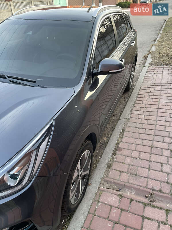 Позашляховик / Кросовер Kia Niro 2020 в Кременчуці