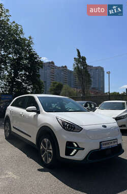 Внедорожник / Кроссовер Kia Niro 2020 в Киеве