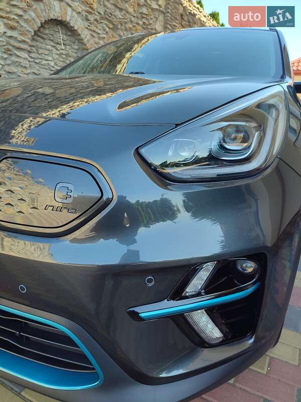 Внедорожник / Кроссовер Kia Niro 2020 в Ровно фото 10 Внедорожник / Кроссовер Kia Niro 2020 в Ровно