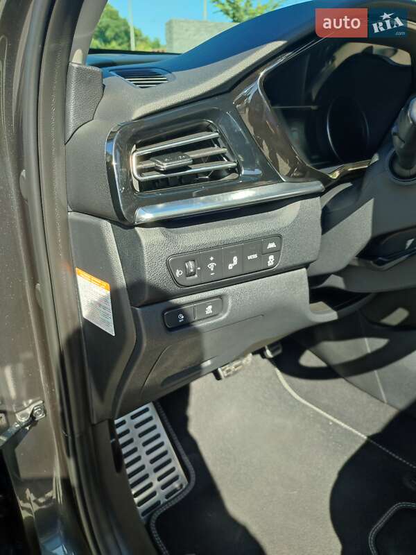 Внедорожник / Кроссовер Kia Niro 2020 в Ровно фото 39 Внедорожник / Кроссовер Kia Niro 2020 в Ровно
